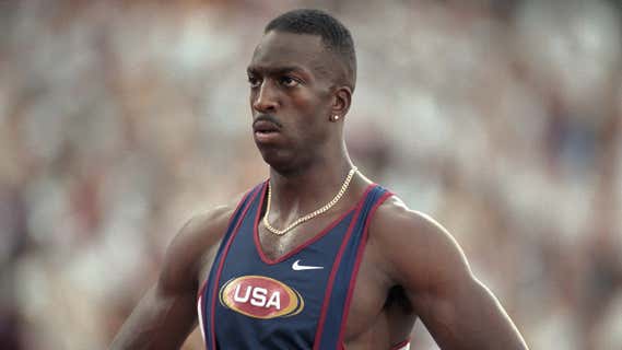 Michael Johnson salvó hace 30 años al atletismo del dopaje y 90 minutos en Movistar Plus+ lo demuestran