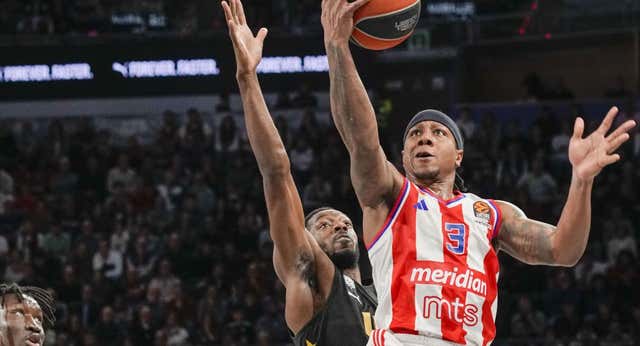 Isaiah Canaan pincha el bote de un Baskonia que acabó ahogado en la orilla
