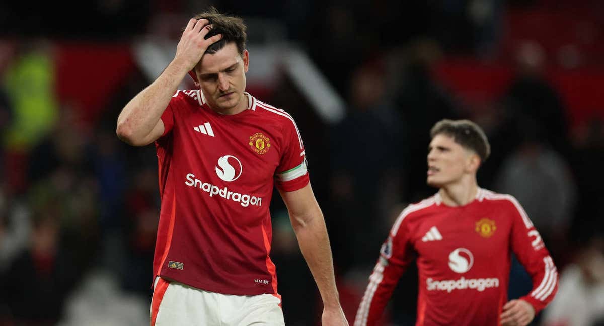 Harry Maguire lamenta la última derrota del Manchester United.