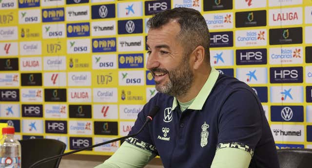 Diego Martínez busca algo positivo del 4-0 del Elche: “Nos ayudará en el futuro”