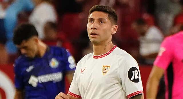 River Plate subirá su oferta por Gonzalo Montiel y el lateral aprieta al Sevilla para salir