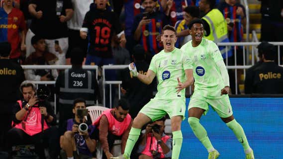 Gavi celebra su gol al Athletic. /EFE