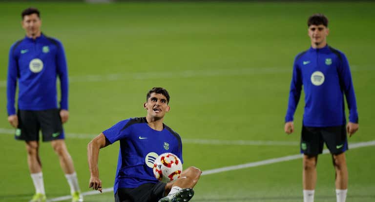 Entrenamiento del Barcelona en Yeda.