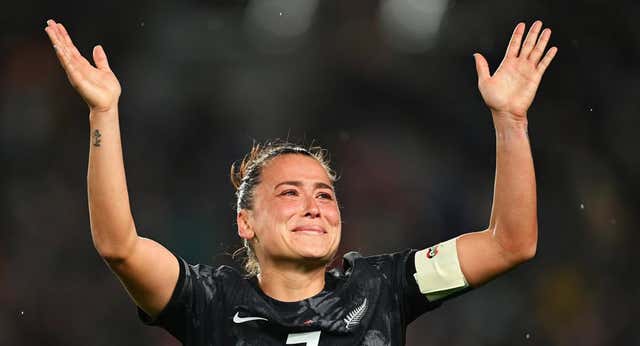 Ali Riley, jugadora del Angel City, entre los deportistas afectados tras los incendios de Los Ángeles: “Estos escombros eran nuestro hogar”