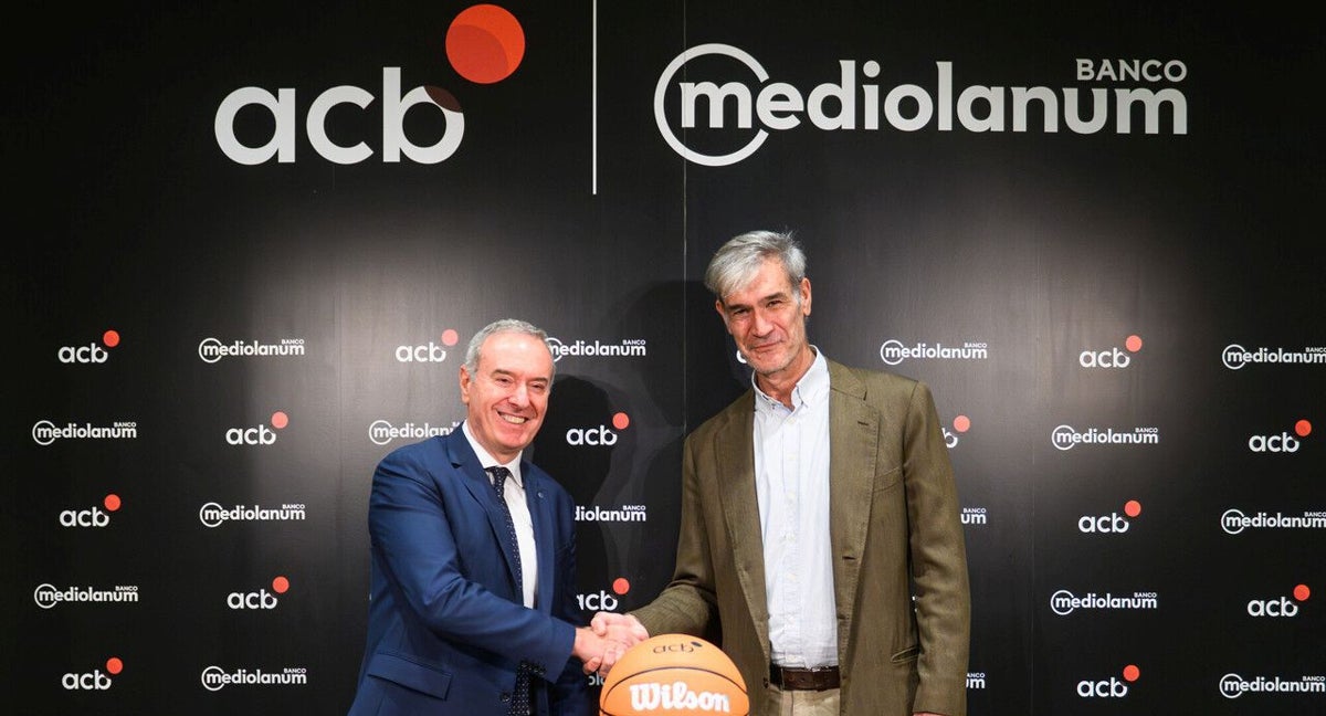 Antonio Martín, presidente de la acb, y Luca Bosisio, Consejero Delegado de Banco Mediolanum.