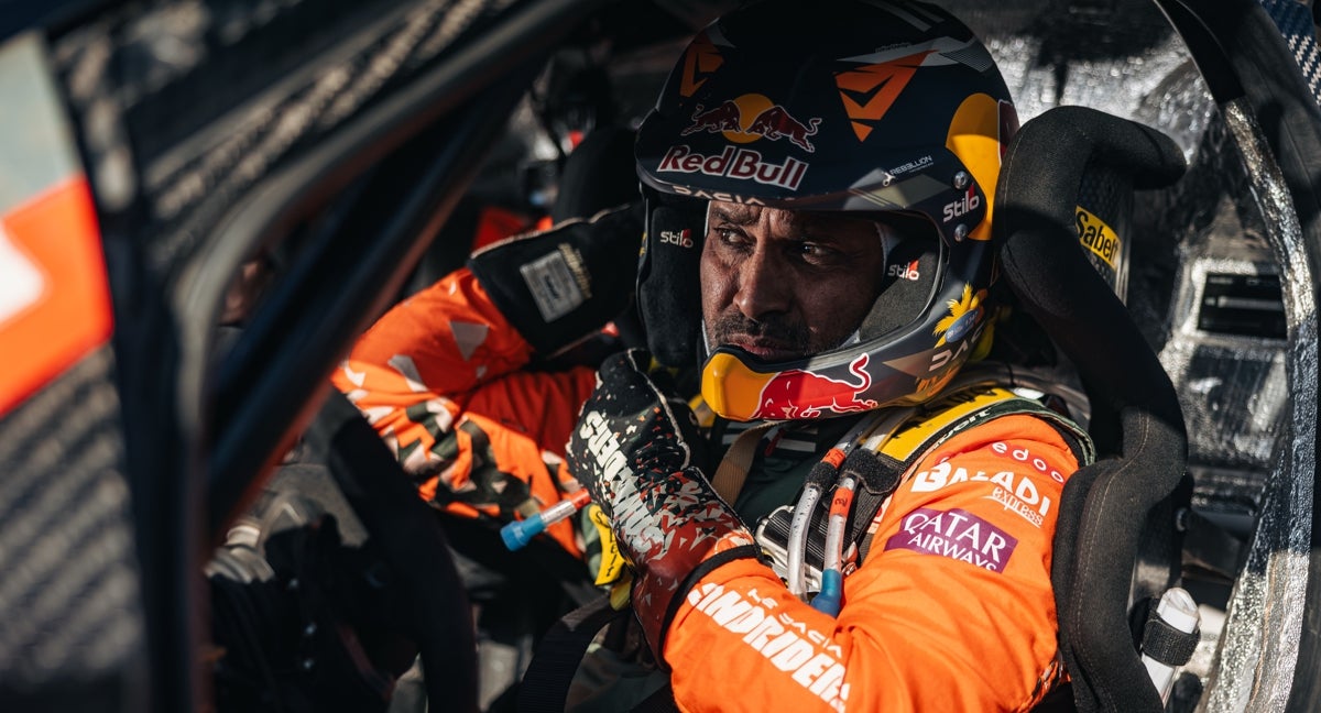 Al-Attiyah, en el interior de su Dacia.