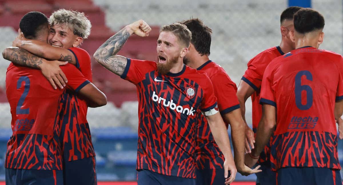 Iker Muniain es el capitán de San Lorenzo.