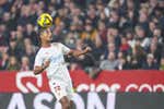 El Aston Villa comienza a dar pasos por Loïc Badé: «Hay mercado, pero aún no hay oferta»
