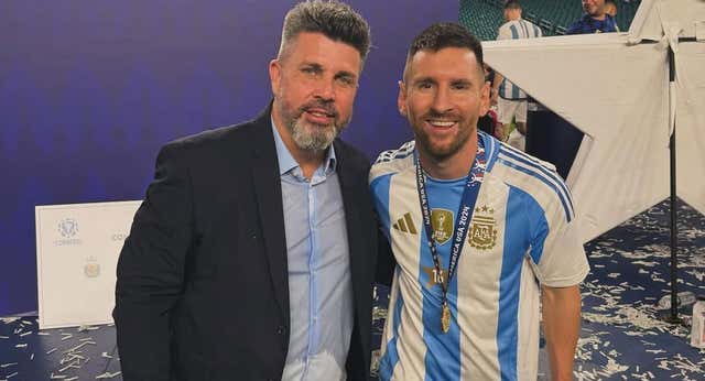 El Atlético ‘argentino’ contra el Elche de Bragarnik, el agente que trabajó en un videoclub y un supermercado chino: ‘No reniego para nada de mi pasado’
