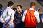 El Valencia no cierra su mercado pero necesita salidas: Rafa Mir rechazó a Arabia y México, Guillamón no quiere salir, Caufriez ya busca club...