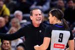 El español Kenny Atkinson transforma a unos Cleveland Cavaliers, que reinan en la NBA como no hacían desde la era LeBron