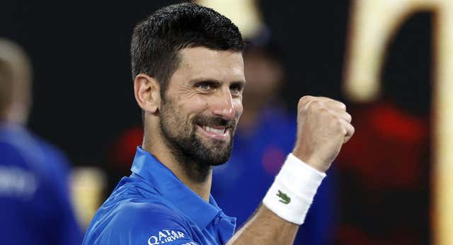 Novak Djokovic cumple y entra en la historia del tenis… pero deja dudas en Australia