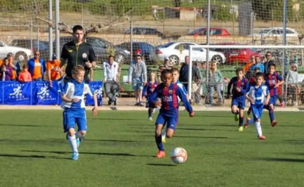 Lamine en las semifinales contra el Espanyol. PRIMER TOQUE