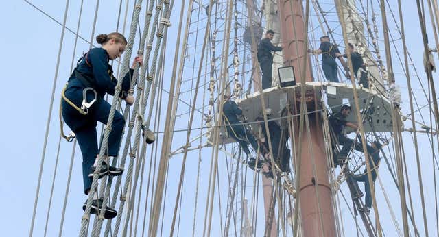 Los secretos del primer crucero militar de la princesa Leonor: toque de diana a las 6:45, preparación física de élite y guardias cada cuatro horas