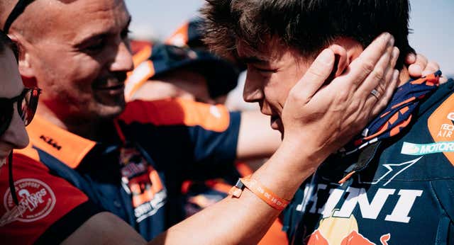 Edgar Canet, el campeón del Dakar que no sabía si volvería a caminar: «Hace unos días lloré porque tenía que desfogarme»