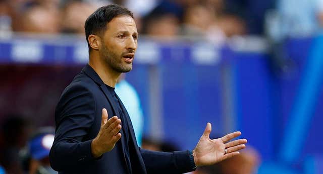 La prensa belga da por sentenciado a Tedesco, sueña con Thierry Henry… y también con el regreso de Courtois