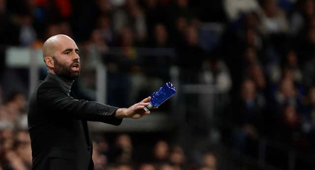 Claudio Giráldez defiende a Douvikas del ‘acoso’ tras su baja voluntaria ante el Real Madrid: “Condeno el odio que ha recibido”