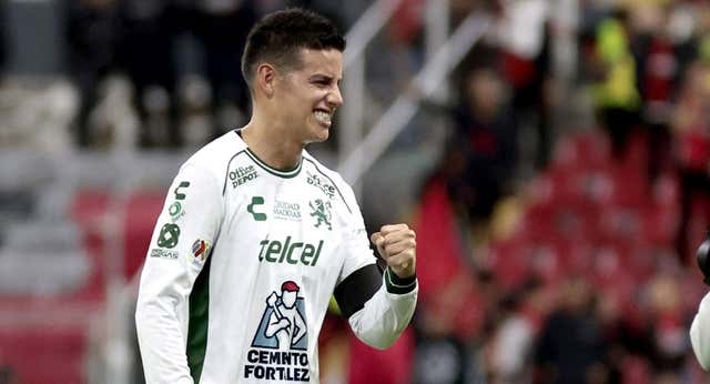 James se olvida del Rayo provocando un penalti en su debut en la liga mexicana