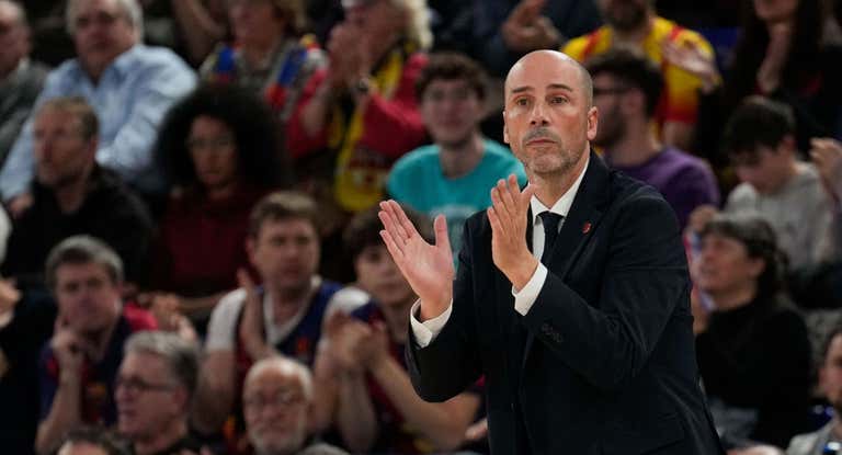 Joan Peñarroya durante el partido de este domingo ante el Surne Bilbao Basket.