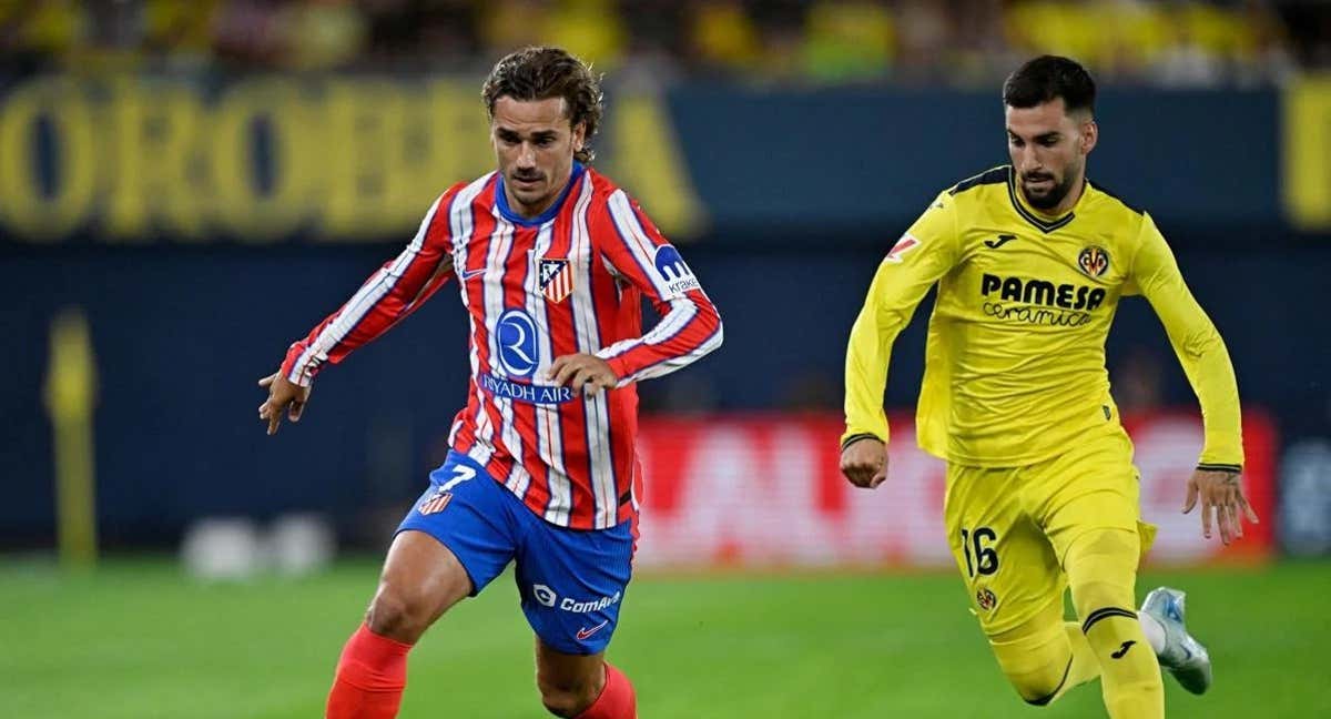 Griezmann y Baena, durante un Villarreal - Atlético de Madrid.