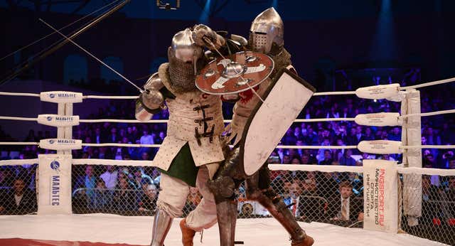 MMA con armaduras medievales, la última excentricidad por la que apuesta el YouTuber Jordi Wild