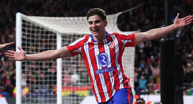 Julián Alvarez se doctora en el Metropolitano y deja seco a Xabi Alonso