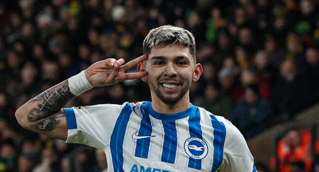 El Brighton apaga la vía del Valencia para Julio Enciso, que se va al Ipswich Town