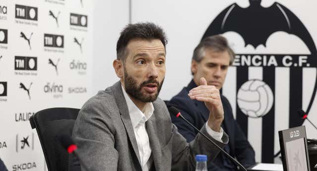 El Valencia aprieta para fichar a Elif Elmas y trata de liberar otra ficha para Suso Fernández