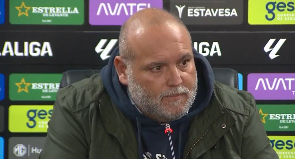 Manuel Sánchez Breis durante la rueda de prensa./@FCCARTAGENA_EFS.