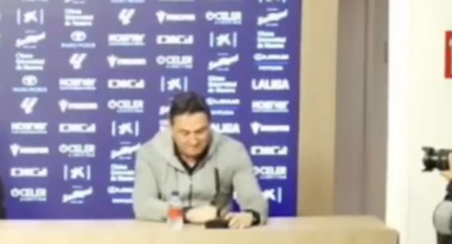 La emoción de Braulio, Sabalza y Nacho Vidal en la despedida del alicantino