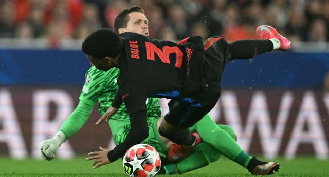 El ‘efecto mariposa’ con el que Szczesny convenció a Flick de ser titular… alimentando las dudas en Portugal y Polonia: “Podíamos esperar algo así”
