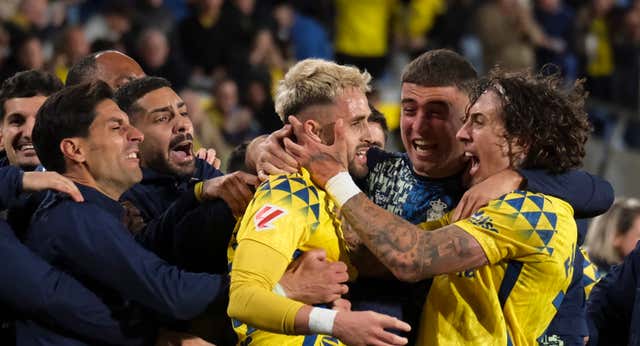 Januzaj se viste de héroe en el 98′ y rescata un punto para un Las Palmas desquiciado con Gil Manzano