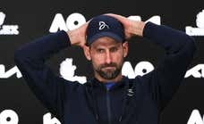 Djokovic deja en el aire su regreso al Open de Australia tras retirarse por lesión en semifinales: «¿Quién sabe?»