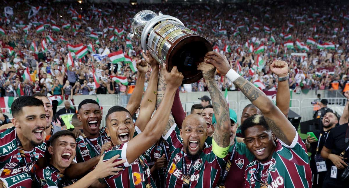 Felipe Melo celebra la Copa Libertadores conseguida con Fluminense en 2023./EFE