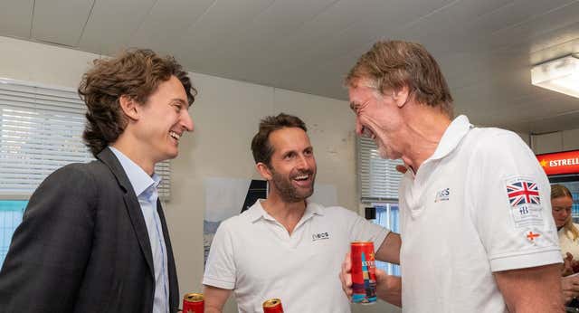 Bombazo en la Copa América: Jim Ratcliffe se carga a Ben Ainslie en el Ineos Britannia