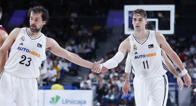 El invento de Mario Hezonja que salvó la jugada que no era y lo convirtió en el heredero de Sergio Llull en el Real Madrid: “Si no está Sergi, él es el indicado”