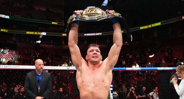 UFC 312: horario en España, cartelera y cómo ver el Du Plessis – Strickland 2 y Zhang – Suárez