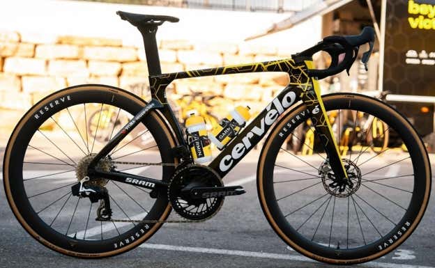 Bicicleta Cervelo S5 del equipo Visma-Lease a Bike para la temporada 2025. VISMA-LEASE A BIKE