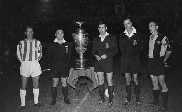 Final del Trofeo Moscardó de 1966 entre Girona y Mataró.  Pablo García Cortés