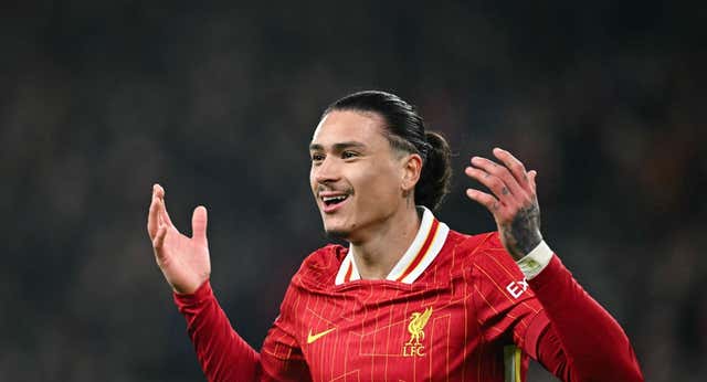 Por qué el Liverpool se ha dejado nueve titulares en casa y sale con todo suplentes si se está jugando el primer puesto