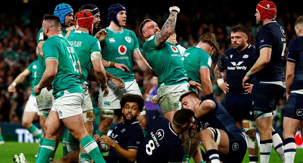 Porter (pilier irlandés) celebrando un ensayo ante Escocia (partido que les dio el 6N del pasado año)./REUTERS.