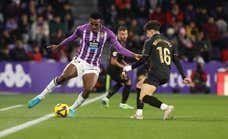 Juma Bah estalla tras marcharse del Valladolid: afirma que su fichaje por el City fue “legal” y acusa al club pucelano de “infamias”