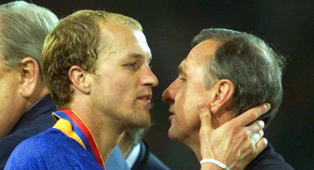 El fulgurante paso por el Alavés del Cruyff al que no recuerdan por su apellido: “Lo mismo se tomaba una caña que se echaba una partida”