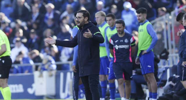 Soldados de Bordalás salen en su defensa: «Parece que ha inventado él las pérdidas de tiempo»
