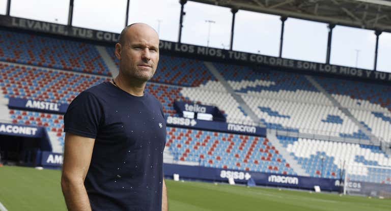 Mateu Lahoz.