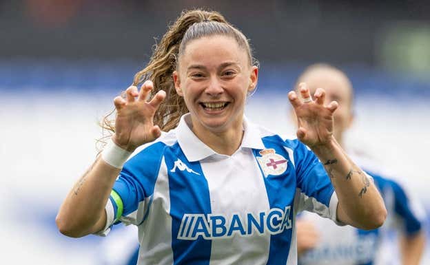 Ainhoa celebrando un gol en la última jornada.  DEPORTIVO ABANCA
