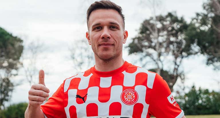 Arthur jugará cedido en el Girona hasta final de temporada.
