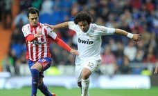 Miguel de las Cuevas, ídolo sportinguista y verdugo del Real Madrid de Mourinho en el Santiago Bernabéu, pone fin a su carrera