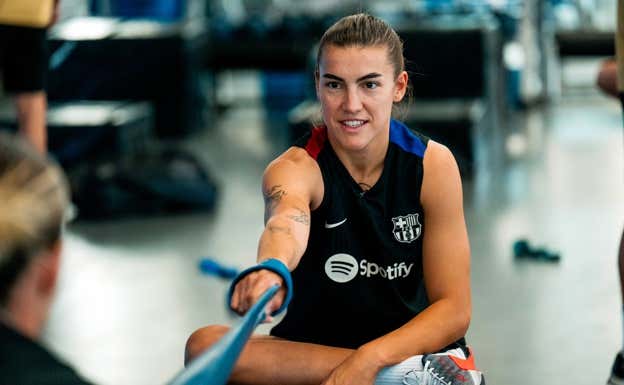 Patri Guijarro durante un entrenamiento.  FC BARCELONA FEMENÍ