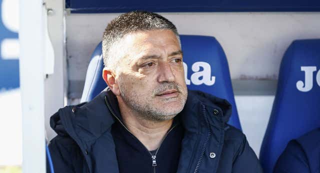 García Pimienta eleva la voz… con el mercado cerrado: “Nos puede costar afrontar los partidos con garantías”